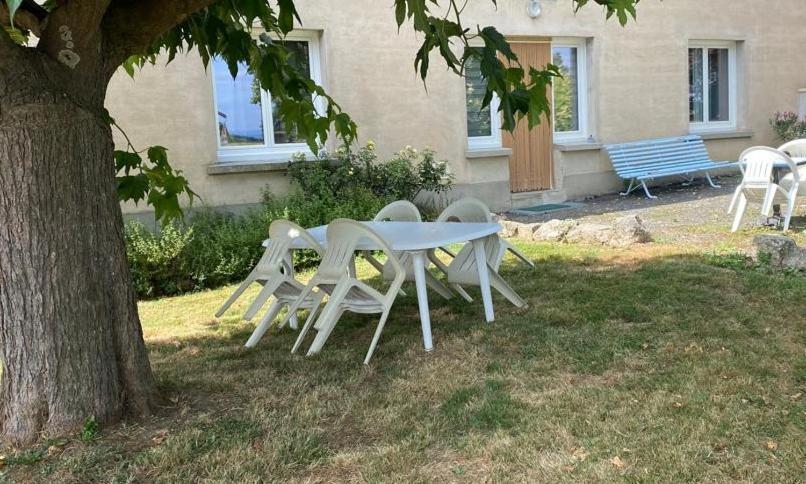 Senouillac Gite A La Ferme - Confort & Nature المظهر الخارجي الصورة